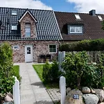 Haus-uter Casa vacanze *