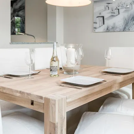 Haus-uter *